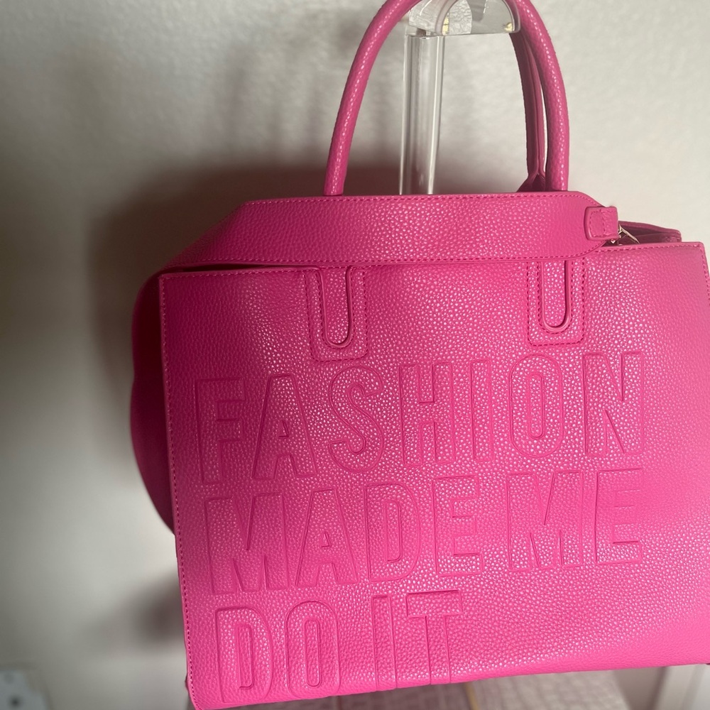 HOUSE OF REHAB  BLACK OWNED Pink FAUX LEATHER PEBBLE MEDIUM tote - Picture 3 of 17